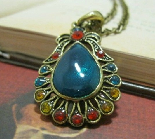 Necklace restoring ancient ways